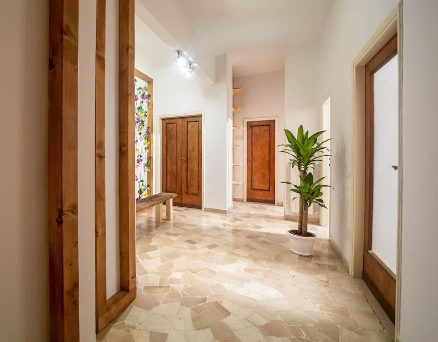 Apartment Living Florinda Apt.